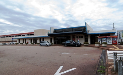 あいの風とやま鉄道線「小杉」駅