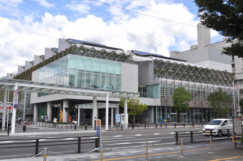 山梨県立図書館